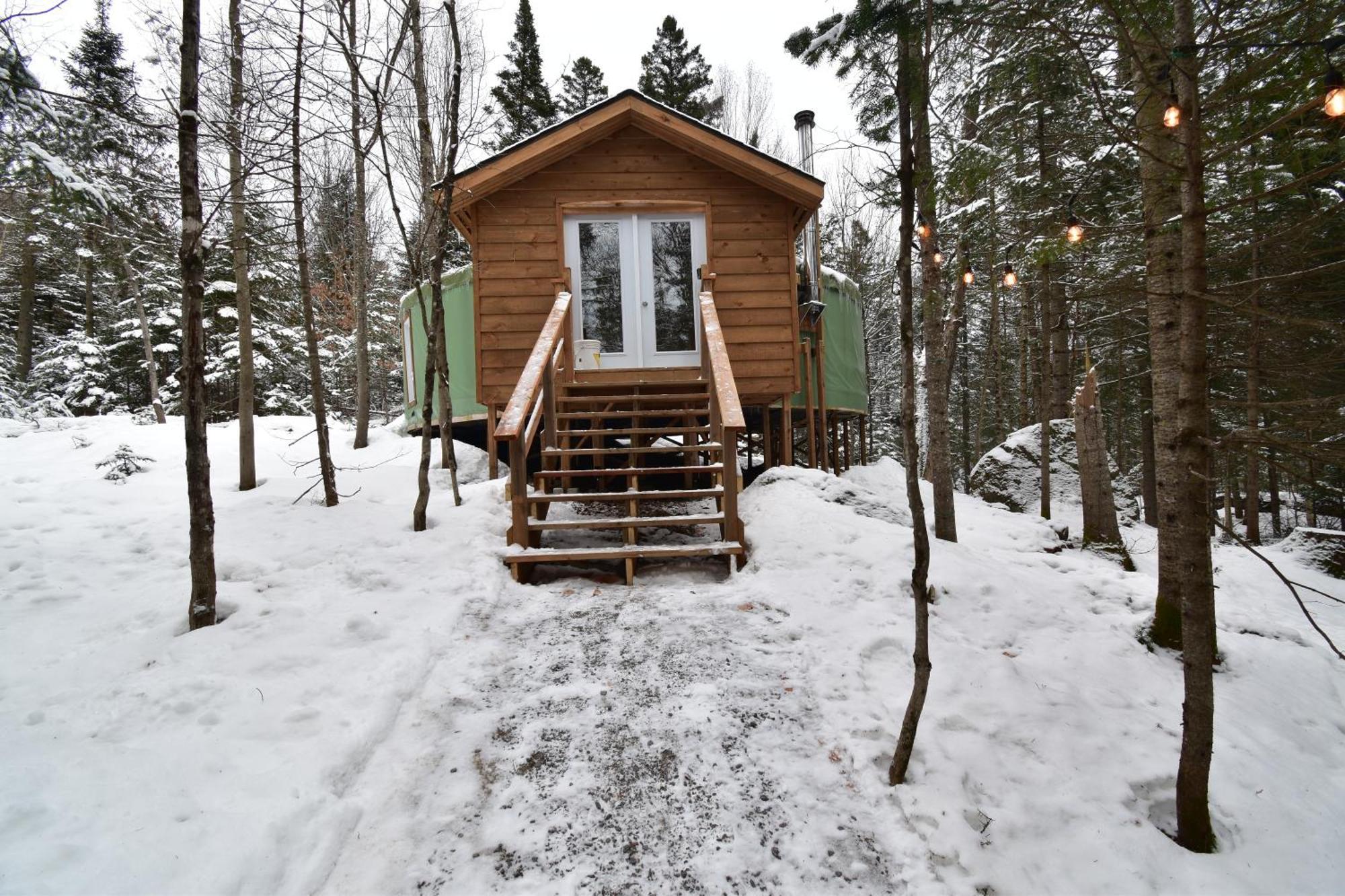 Le Partage Lodge: Destination Plein Air Et Sociale Val-Morin Exterior foto