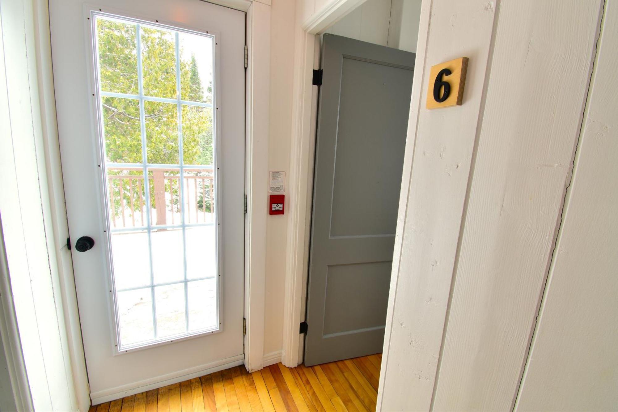 Le Partage Lodge: Destination Plein Air Et Sociale Val-Morin Exterior foto